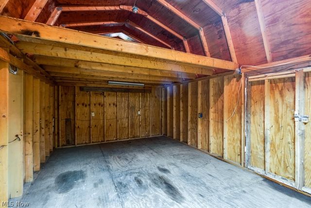 621 Geiger Avenue SW, Massillon, OH 44647