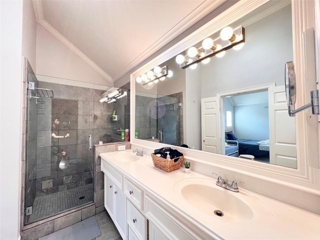 1502 Crocker Street, Houston, TX 77019