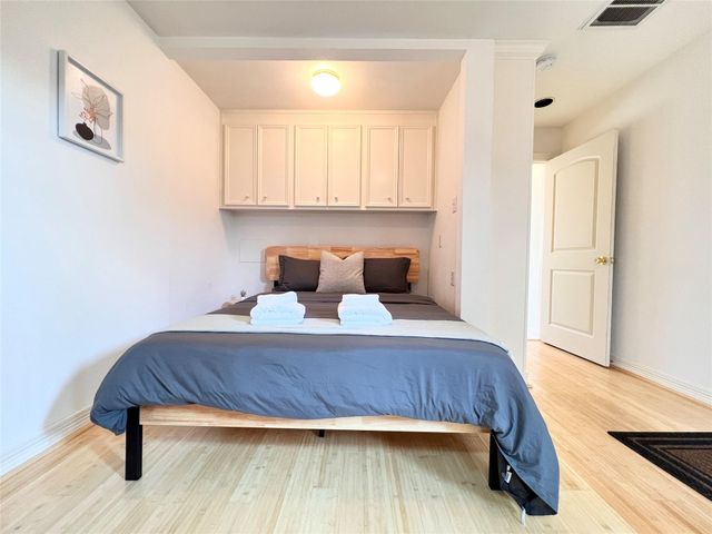 1502 Crocker Street, Houston, TX 77019