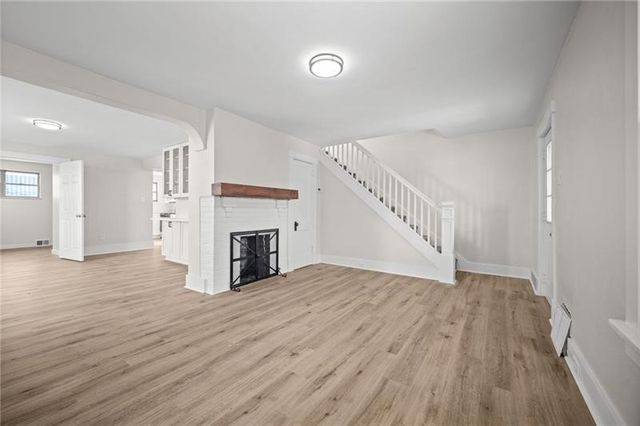 7454 Fleming St, Swissvale, PA 15218