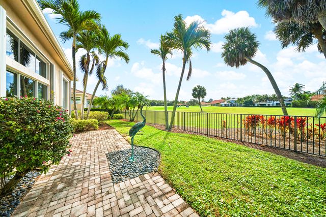 522 Les Jardin Drive, Palm Beach Gardens, FL 33410