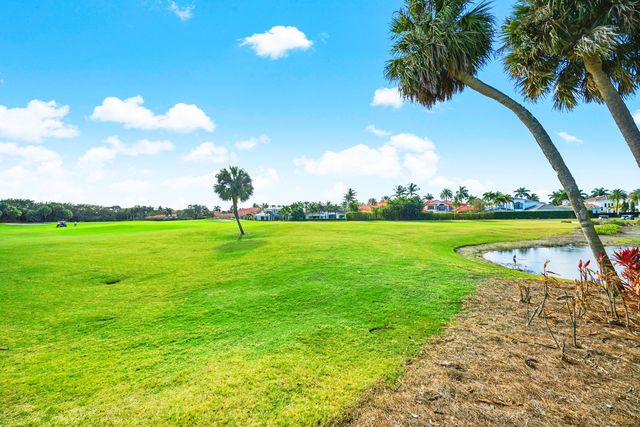 522 Les Jardin Drive, Palm Beach Gardens, FL 33410