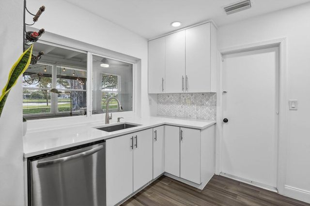 4400 NW 45th Court, Tamarac, FL 33319