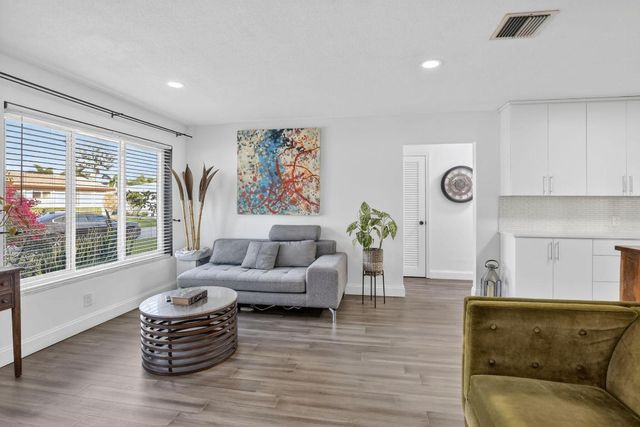 4400 NW 45th Court, Tamarac, FL 33319