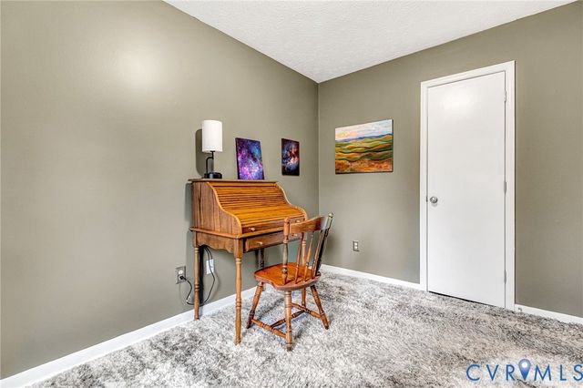 451 Southside Ln, Dunnsville, VA 22454