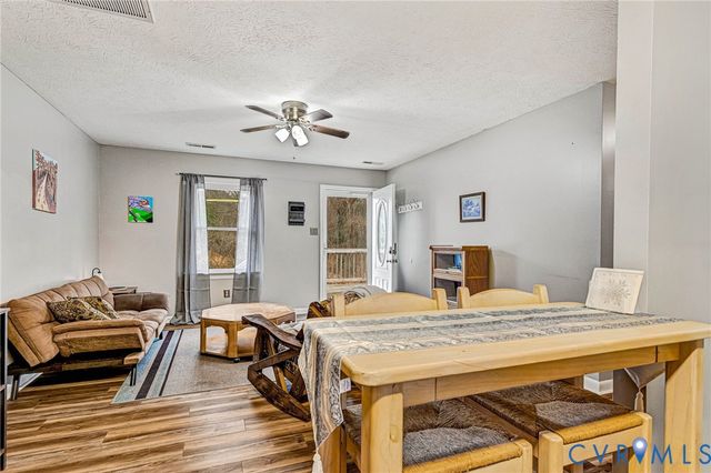 451 Southside Ln, Dunnsville, VA 22454