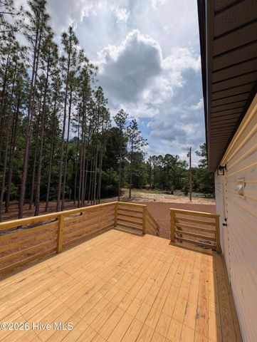 521 Veronica Way, West End, NC 27376
