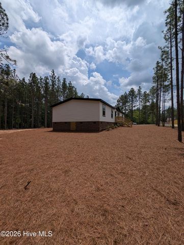 521 Veronica Way, West End, NC 27376