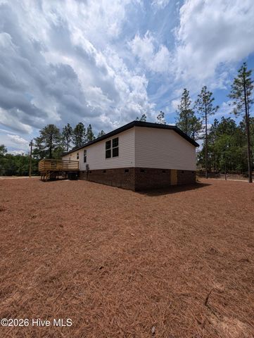 521 Veronica Way, West End, NC 27376