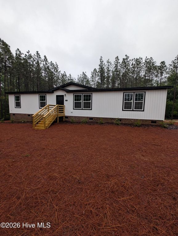 521 Veronica Way, West End, NC 27376