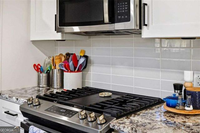 571 Tahoe Circle, Stone Mountain, GA 30083