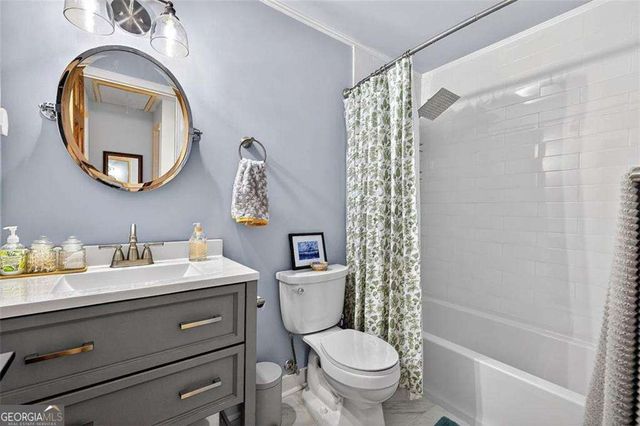 571 Tahoe Circle, Stone Mountain, GA 30083