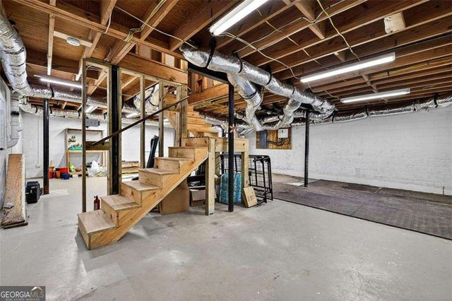 571 Tahoe Circle, Stone Mountain, GA 30083