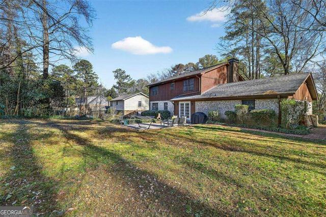 571 Tahoe Circle, Stone Mountain, GA 30083
