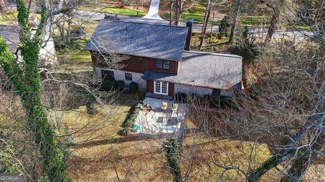 571 Tahoe Circle, Stone Mountain, GA 30083