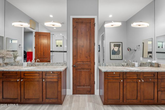 7067 E RIDGEVIEW Lane, Carefree, AZ 85377