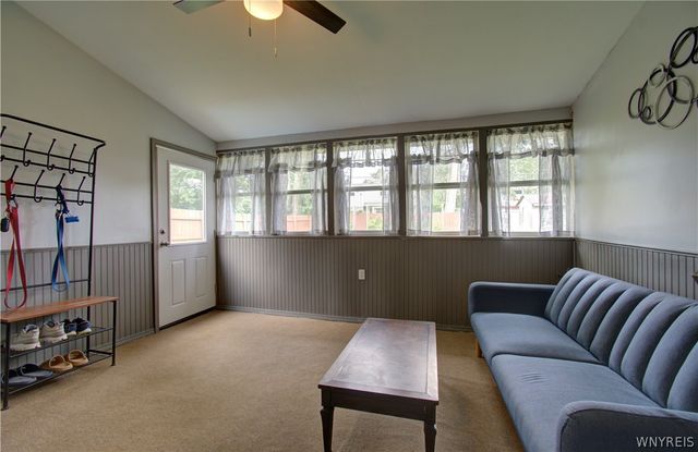 1603 Love Road, Grand Island, NY 14072