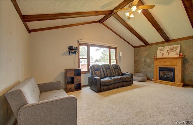 1603 Love Road, Grand Island, NY 14072