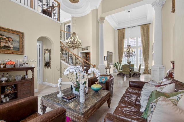 111 Abondance Dr, Palm Beach Gardens, FL 33410