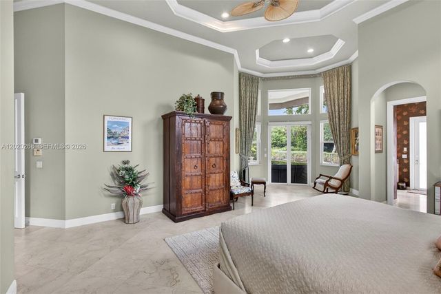 111 Abondance Dr, Palm Beach Gardens, FL 33410