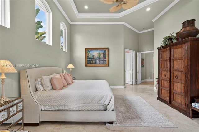111 Abondance Dr, Palm Beach Gardens, FL 33410