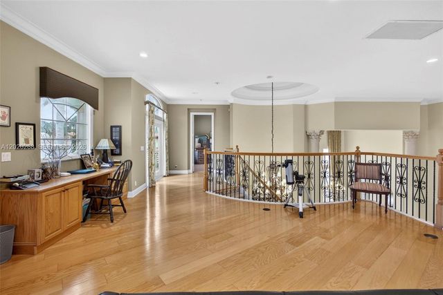111 Abondance Dr, Palm Beach Gardens, FL 33410