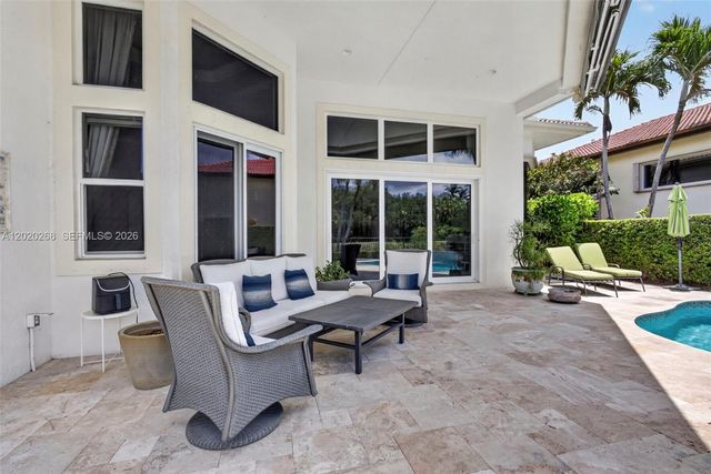 111 Abondance Dr, Palm Beach Gardens, FL 33410