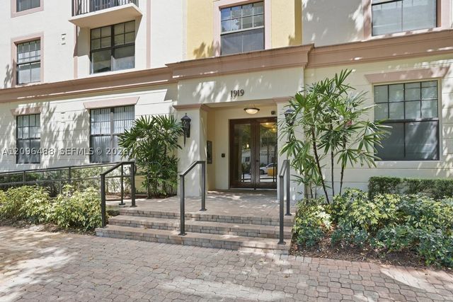 1919 Van Buren St 803A, Hollywood, FL 33020