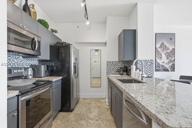 1919 Van Buren St 803A, Hollywood, FL 33020