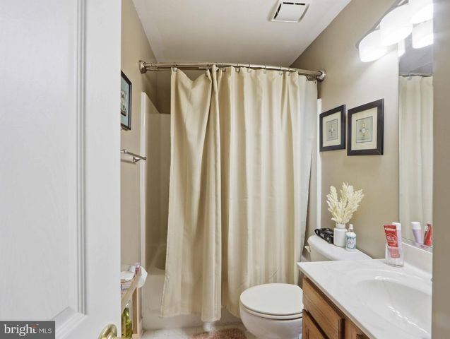 9601 PRINCE WILLIAM DR, Brandywine, MD 20613