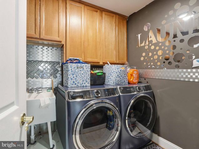 9601 PRINCE WILLIAM DR, Brandywine, MD 20613