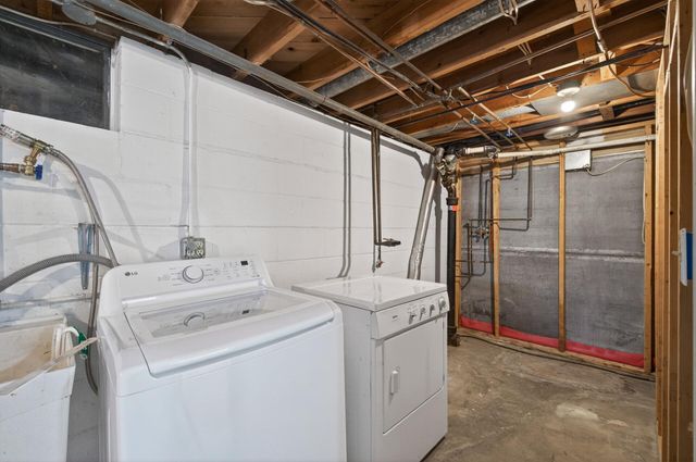 1056 Glenhill Road, Shoreview, MN 55126