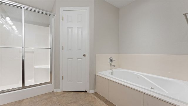 1363 Charles Street, Pea Ridge, AR 72751