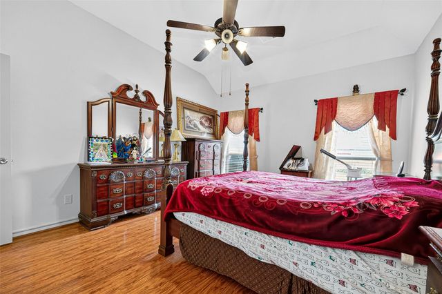 2102 Argos Drive, Missouri City, TX 77459