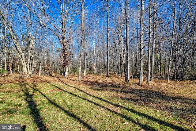 589 THREE CHOPT RD, Kents Store, VA 23084