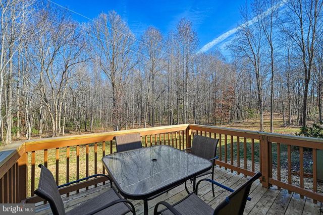 589 THREE CHOPT RD, Kents Store, VA 23084