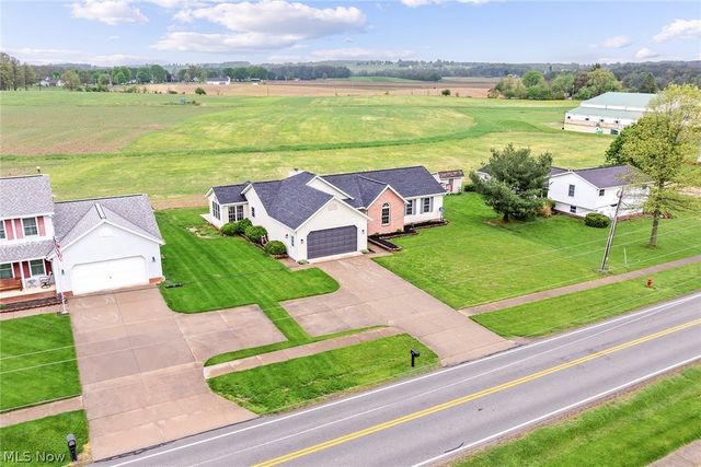 1315 Back Massillon Road, Orrville, OH 44667