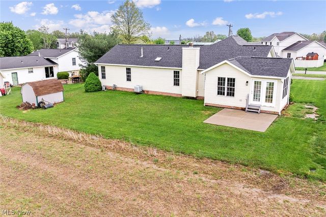 1315 Back Massillon Road, Orrville, OH 44667