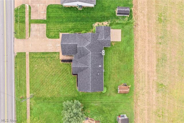 1315 Back Massillon Road, Orrville, OH 44667
