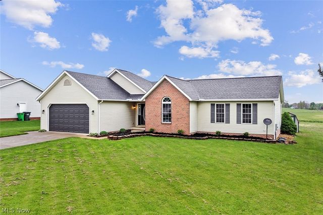 1315 Back Massillon Road, Orrville, OH 44667