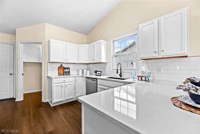 1315 Back Massillon Road, Orrville, OH 44667