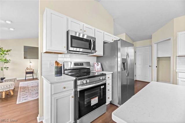 1315 Back Massillon Road, Orrville, OH 44667
