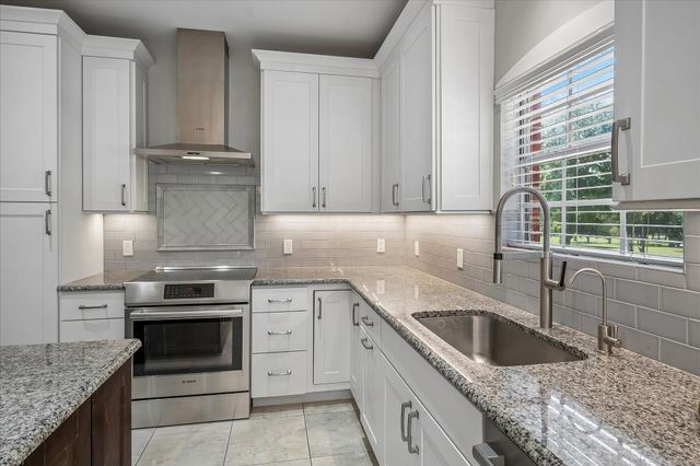 2702 Lawtherwood Court, Dallas, TX 75214