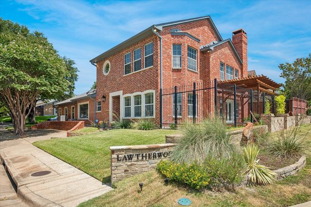 2702 Lawtherwood Court, Dallas, TX 75214