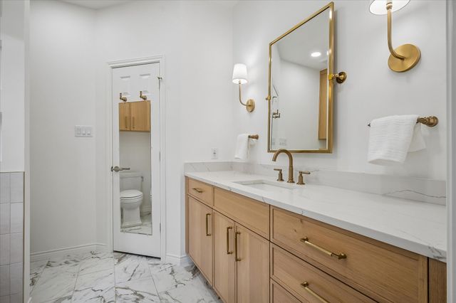 2702 Lawtherwood Court, Dallas, TX 75214