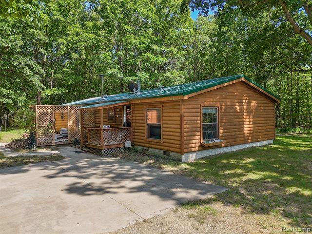 152 4 Mile Road, Lake, MI 48632