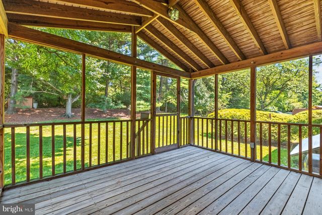 9238 SEALED MESSAGE RD, Columbia, MD 21045
