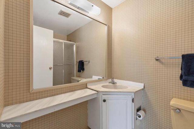 9238 SEALED MESSAGE RD, Columbia, MD 21045