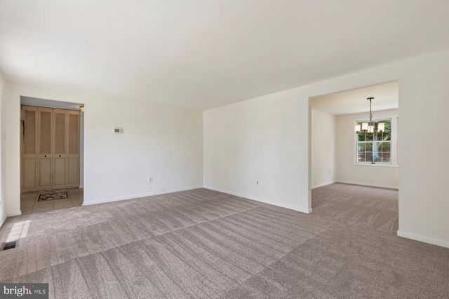9238 SEALED MESSAGE RD, Columbia, MD 21045