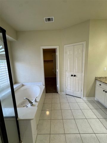 3006 Upland Drive, Mansfield, TX 76063